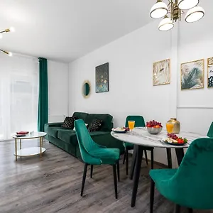 Apartment Sleepway Apartments- Garbary 100-46, Posen