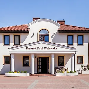 Dworek Pani Walewska Värdshus Gdańsk